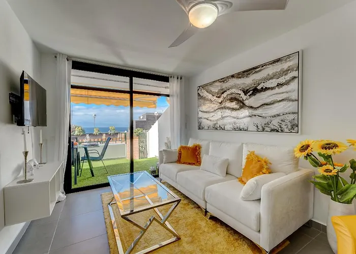 Buenavista Sunflower In Playa La Arena アパート *