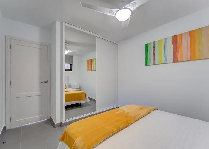 Buenavista Sunflower In Playa La Arena アパート プエルト・デ・サンティアゴ